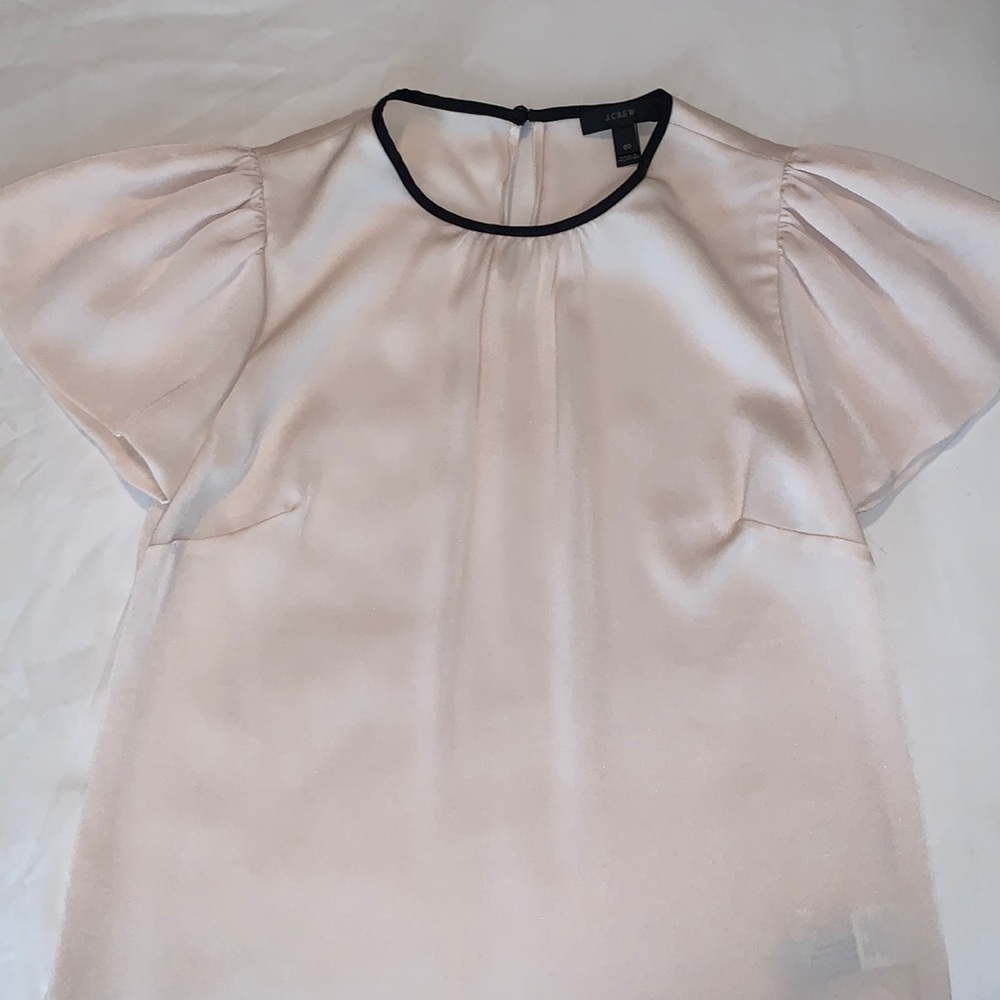 Women: J.Crew Blouse in Light Pink (Size 00)